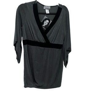 Carolyn Strauss Collection Grey & Black Bell Sleeve Empire Waist Top Medium NWT